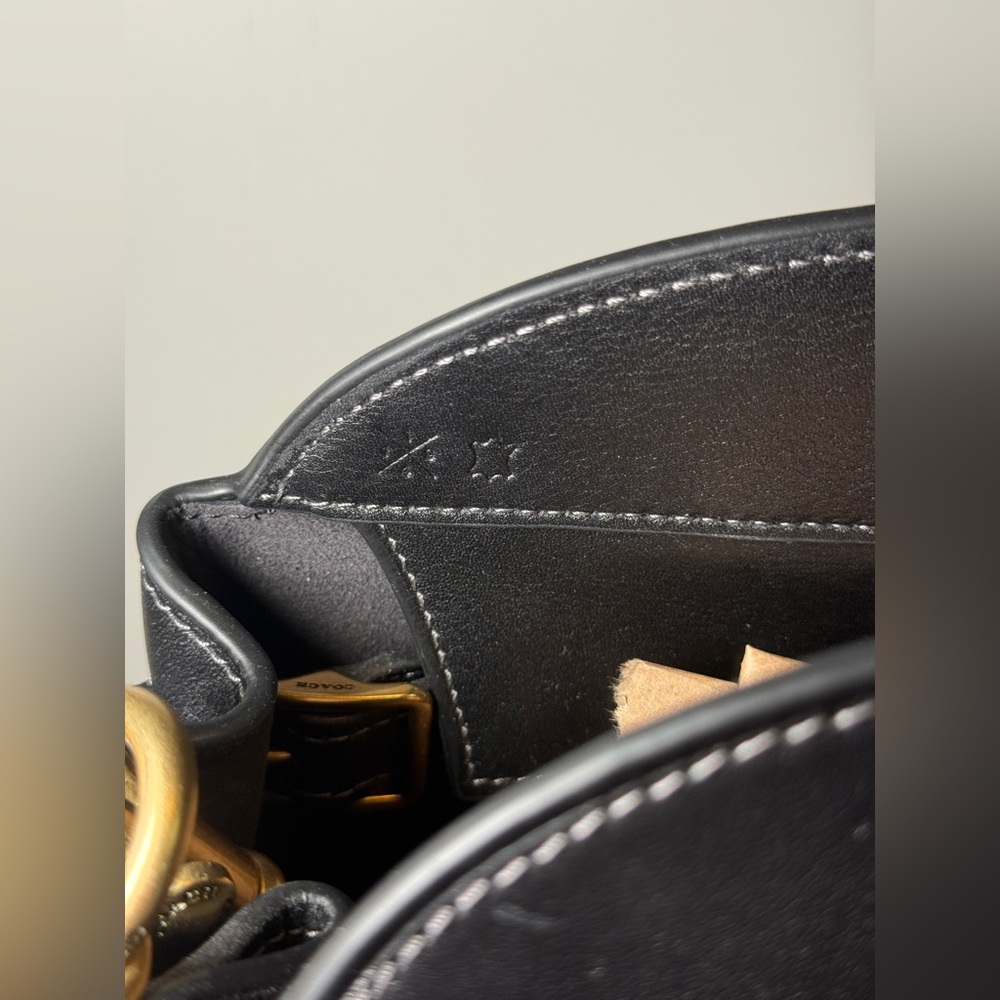 Coach Soft Empire 40 Full Set - Picture 5 of 9